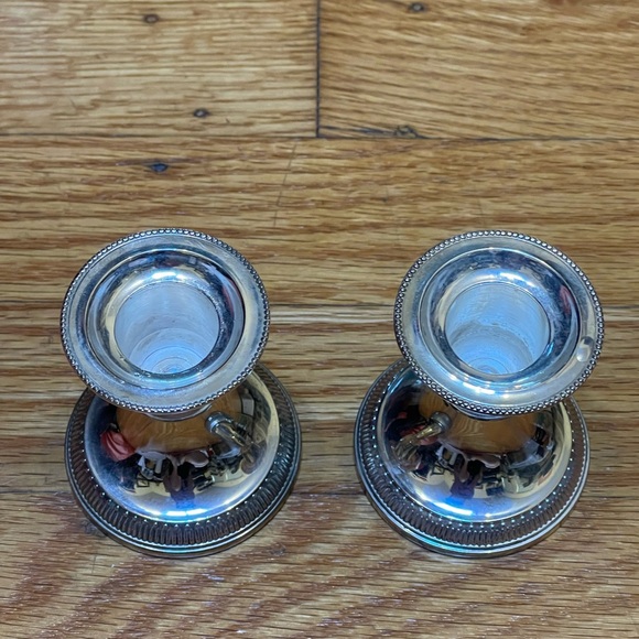 Classic Silver Plated Pair of Candle Holders - Picture 2 of 8